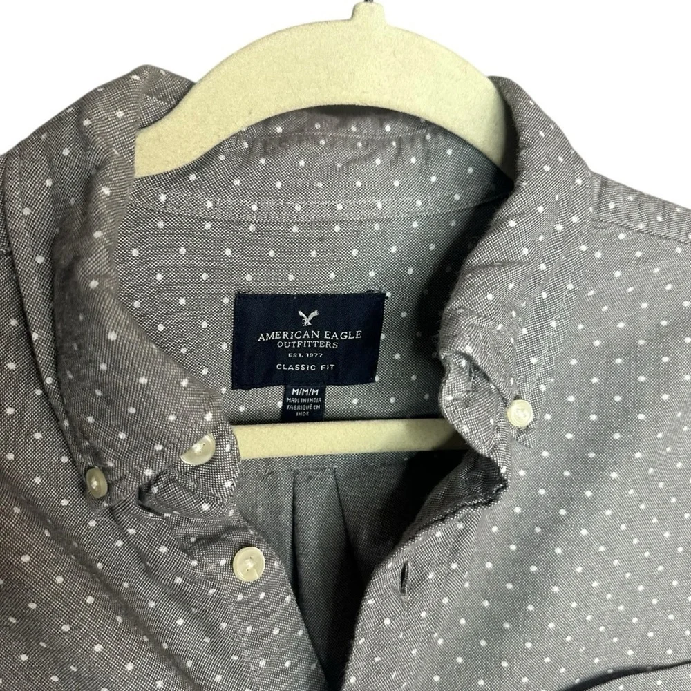 American Eagle Outfitters Long Sleeve Button Down Grey Shirt Size Medium - Picture 2 of 9